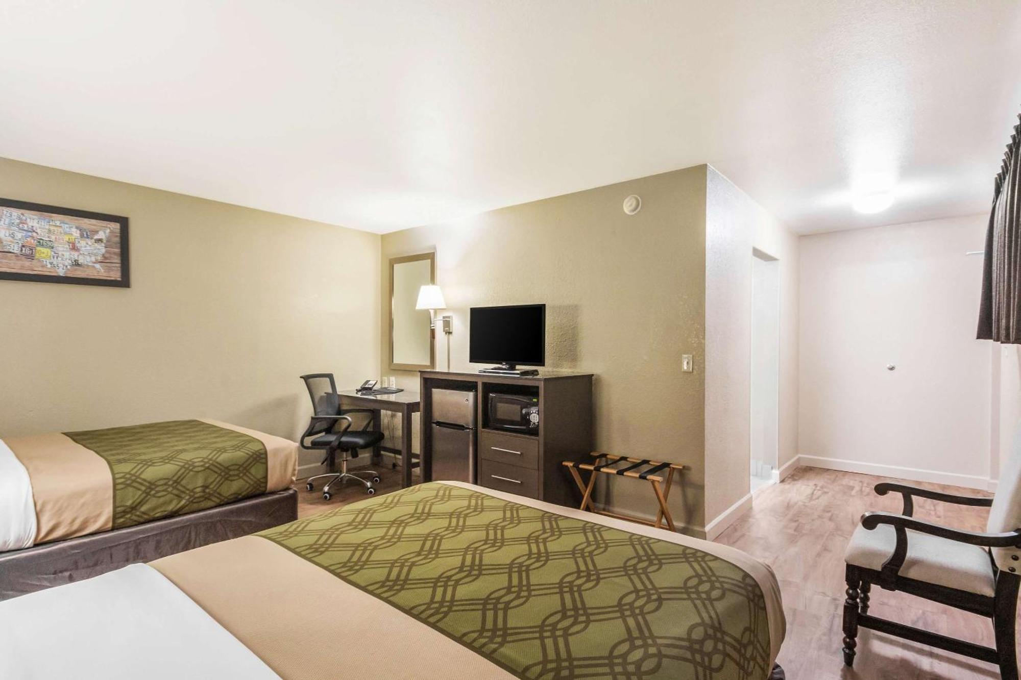 Econo Lodge Inn & Suites I-35 At Shawnee Mission Overland Park Ngoại thất bức ảnh