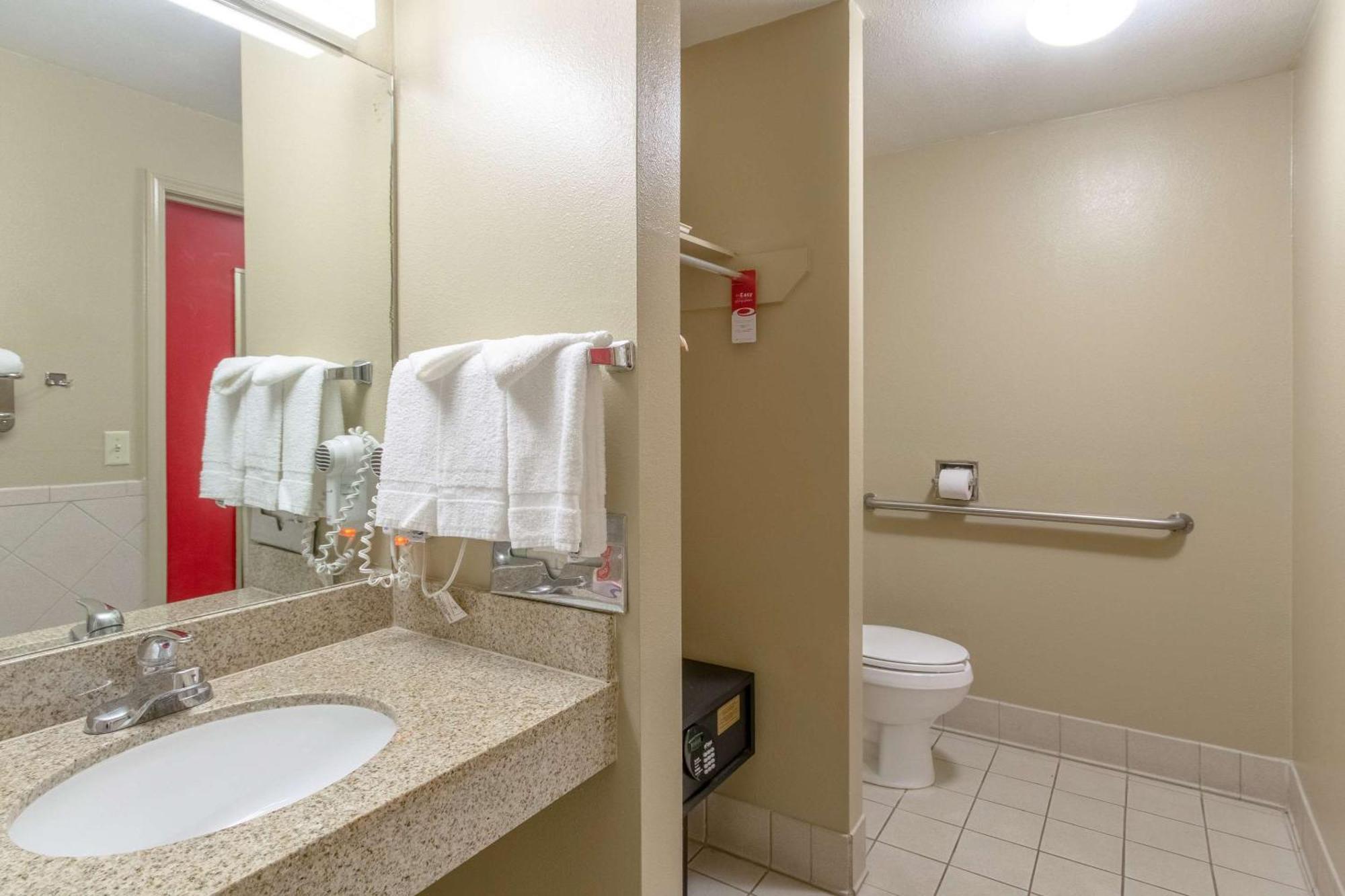 Econo Lodge Inn & Suites I-35 At Shawnee Mission Overland Park Ngoại thất bức ảnh